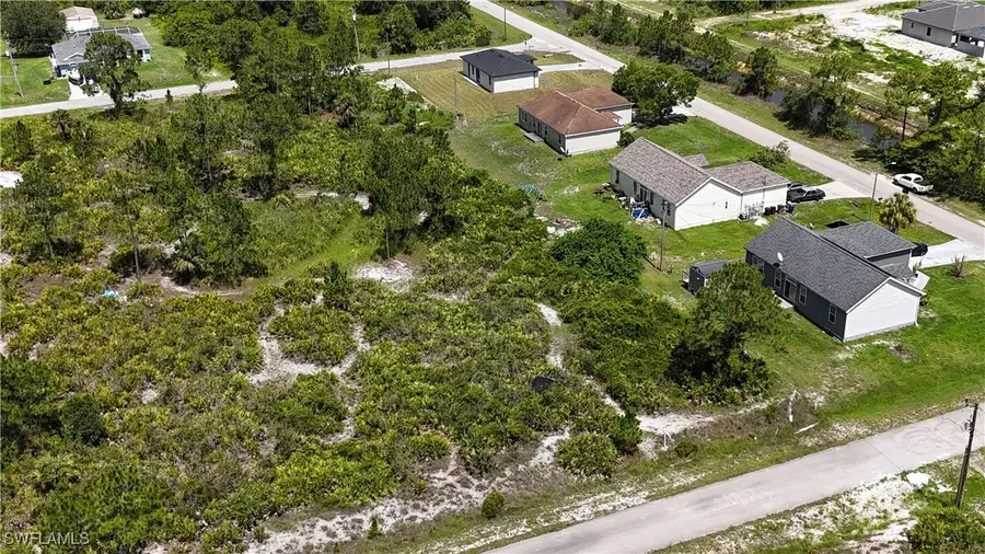 802 Lincoln Avenue, Lehigh Acres, FL 33972 - Image #2