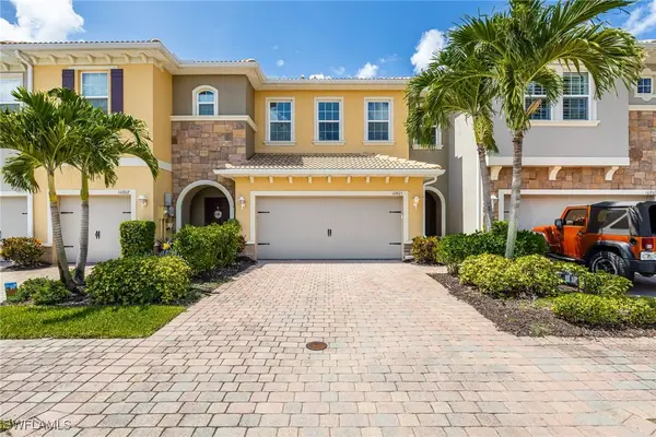 10805 Alvara Way, Bonita Springs, FL 34135