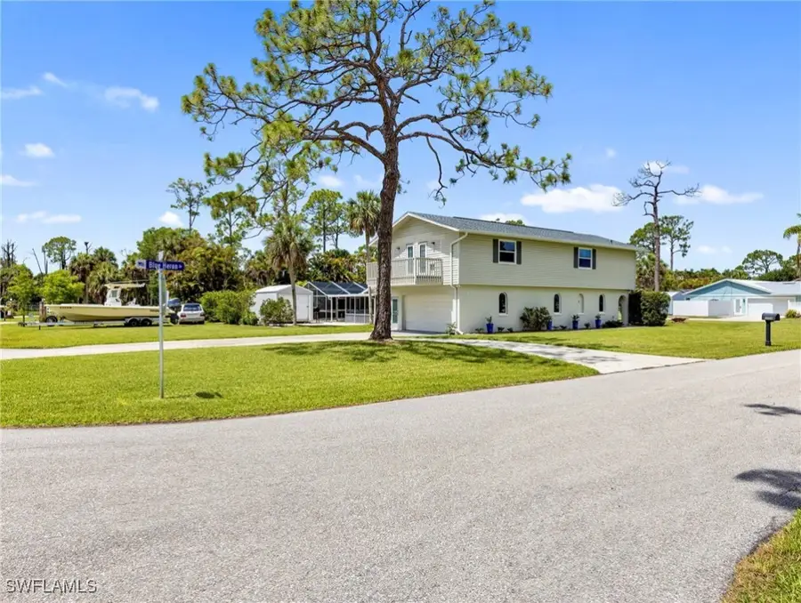 3704 Blue Heron Drive, Fort Myers, FL 33908 - Image #3