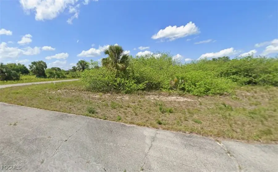 700 Glen Court, Labelle, FL 33935 - Image #3