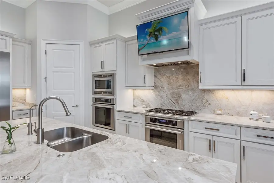 3159 Heather Glen Court, Naples, FL 34114 - Image #3