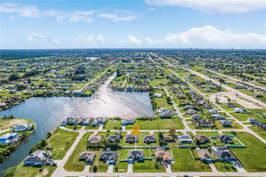 1715 NE 2nd Place, Cape Coral, FL 33909 - Image #2