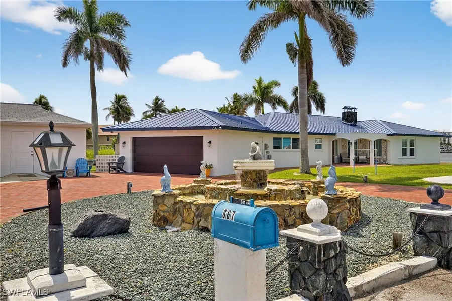 867 Oak Street, Fort Myers Beach, FL 33931 - Image #2