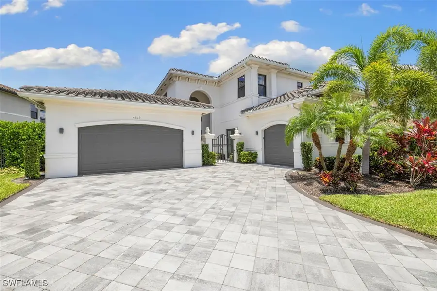 4509 Azalea Drive, Naples, FL 34119 - Image #2