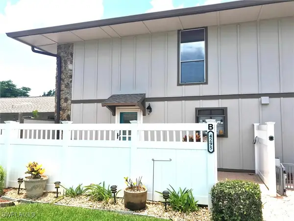 4295 Island Circle #2, Fort Myers, FL 33919