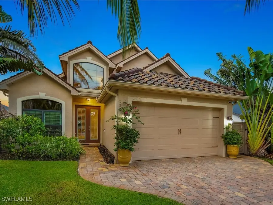 559 93rd Avenue N, Naples, FL 34108 - Image #2