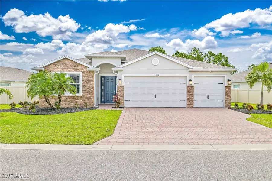 18228 Everson Miles Circle, North Fort Myers, FL 33917 - Image #2
