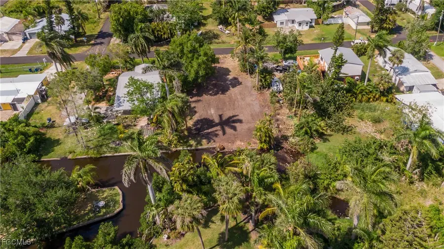 67 Oak Street, North Fort Myers, FL 33903 - #3