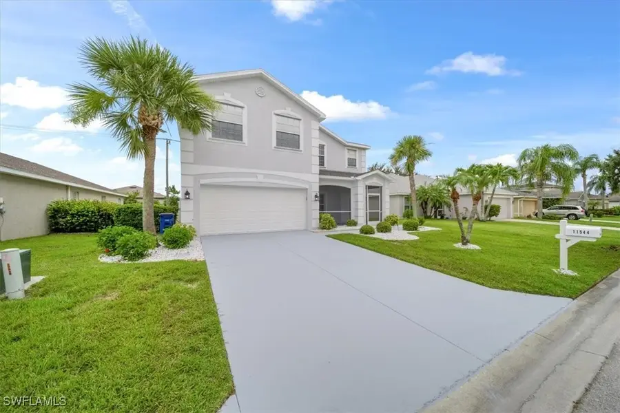 11544 Lake Cypress Loop, Fort Myers, FL 33913 - Image #2