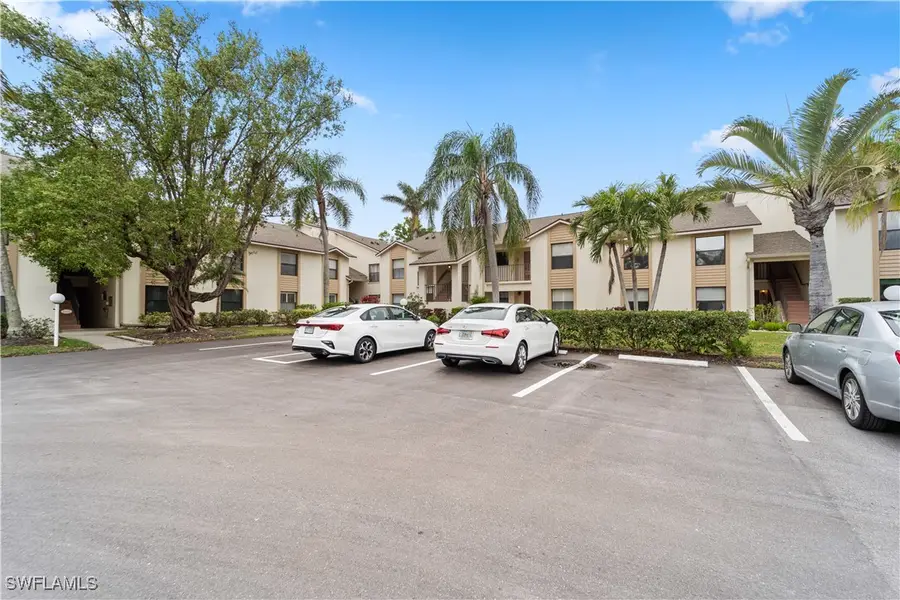 5487 Peppertree Drive #5, Fort Myers, FL 33908 - Image #3