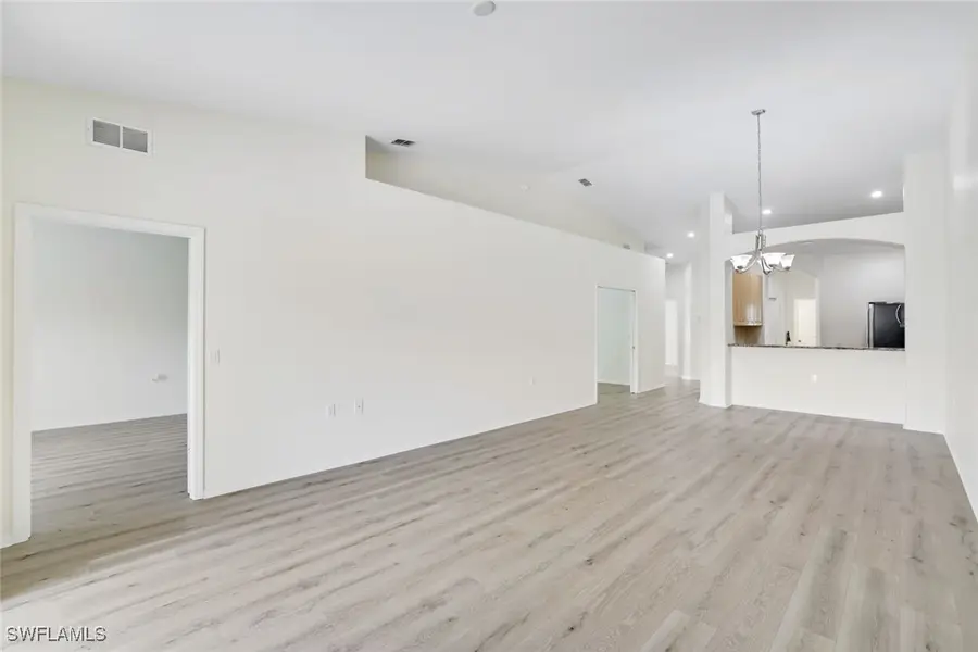 6187 Mandalay Circle #32, Naples, FL 34112 - #3