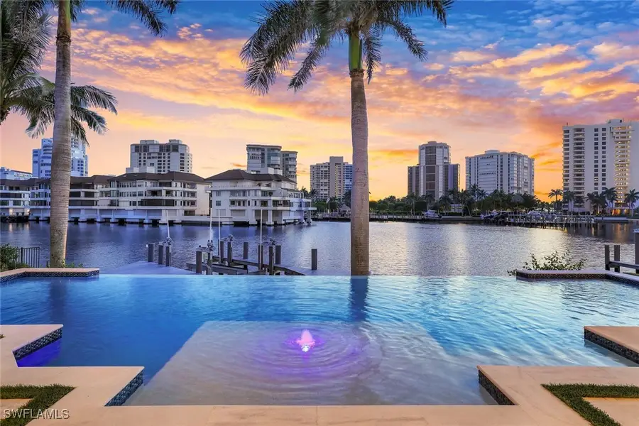 309 Neapolitan Way, Naples, FL 34103 - Image #3