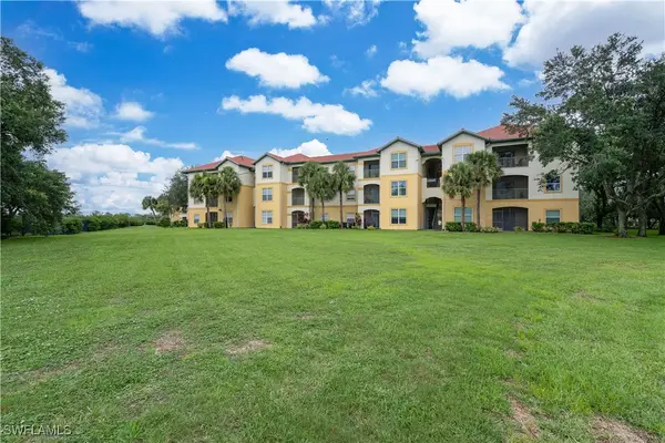 11500 Villa Grand #310, Fort Myers, FL 33913