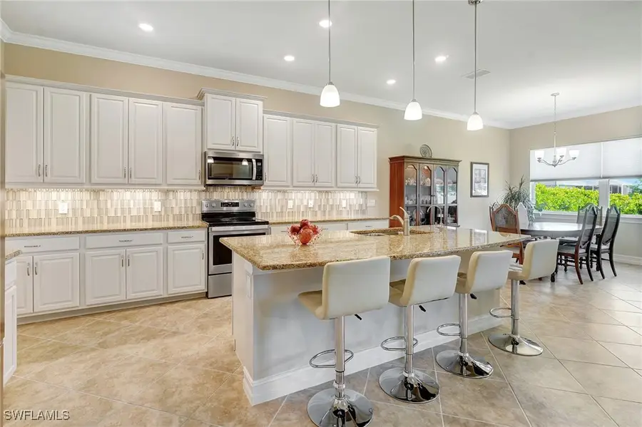 3380 Acapulco Circle, Cape Coral, FL 33909 - Image #3