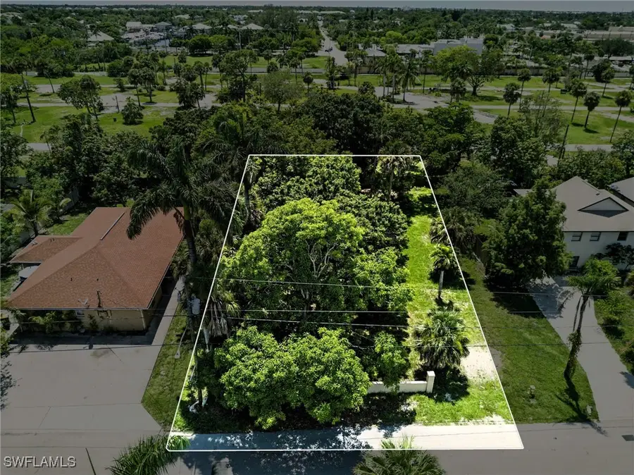 2960 Gordon Street, Naples, FL 34112 - Image #2