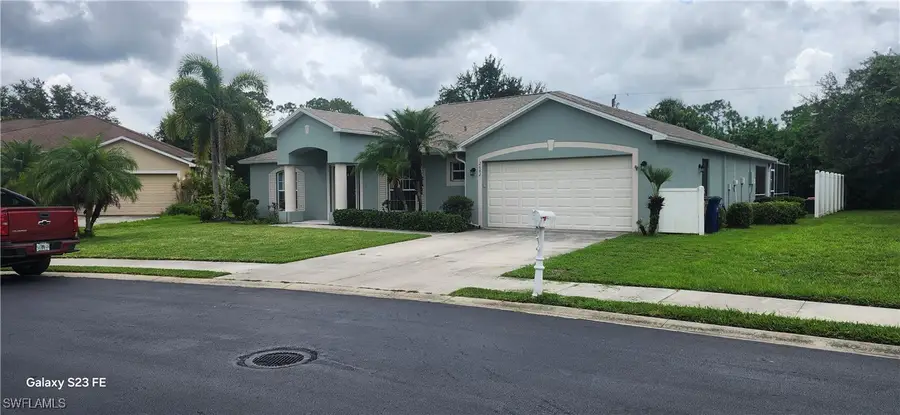 2682 Nature Pointe Loop, Fort Myers, FL 33905 - Image #2