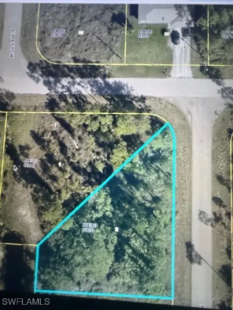 1010 Manikin Avenue S, Lehigh Acres, FL 33974 - #3