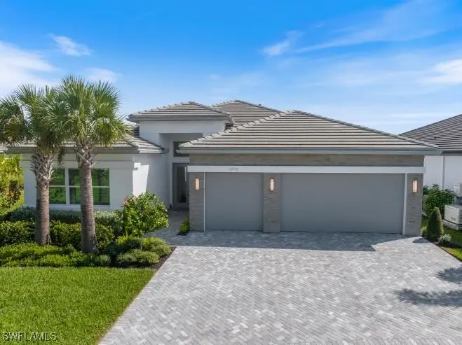 12092 Eucalyptus Way, Naples, FL 34120 - Image #2