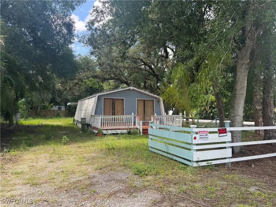 1349 Shawnee Avenue, Labelle, FL 33935 - Image #2