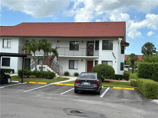 4987 Pepper Circle #I107, Naples, FL 34113