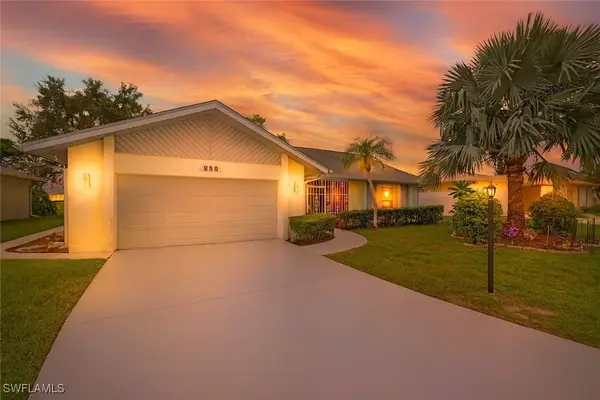 950 Charlemagne Boulevard, Naples, FL 34112