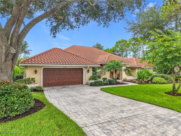 6806 Wellington Drive, Naples, FL 34109