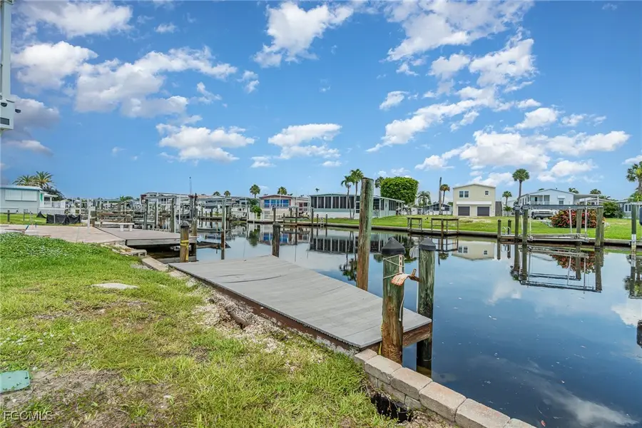 11280 Dogwood Lane, Fort Myers Beach, FL 33931 - Image #3