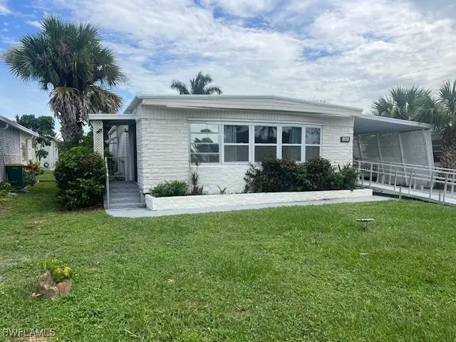 519 Riviera Boulevard E, Naples, FL 34112 - Image #3