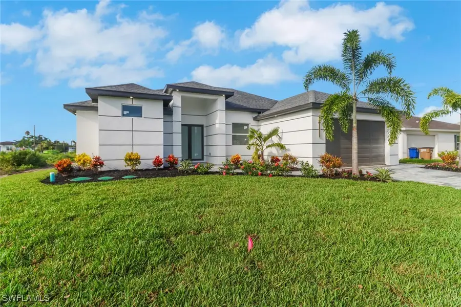 4007 19th Street Sw, Lehigh Acres, FL 33976 - Image #2