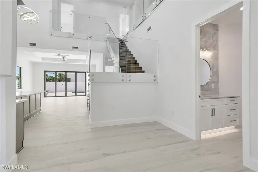 596 97th Avenue N, Naples, FL 34108 - Image #3