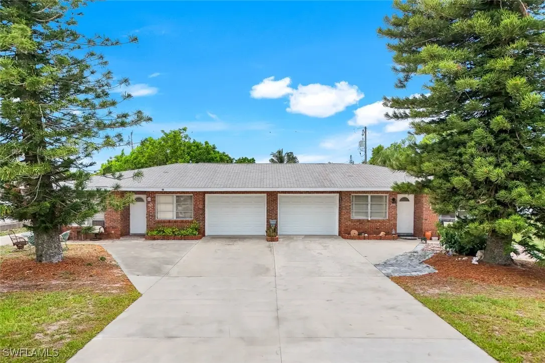 514 105th Avenue N, Naples, FL 34108 - Image #1