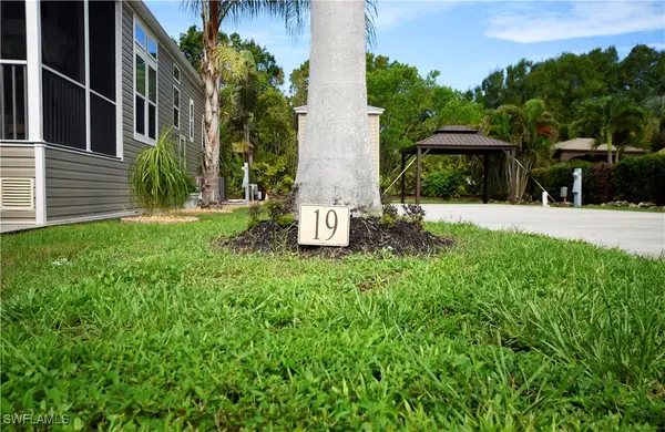 5136 Cypress Trail Resort Circle, Fort Myers, FL 33905