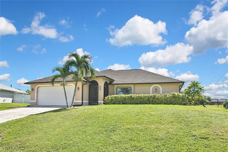 425 NW 20th Place, Cape Coral, FL 33993 - Image #2