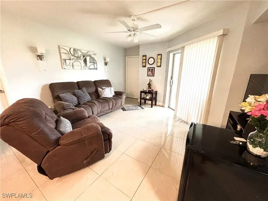 Address Withheld By Seller, Naples, FL 34104 - Image #2