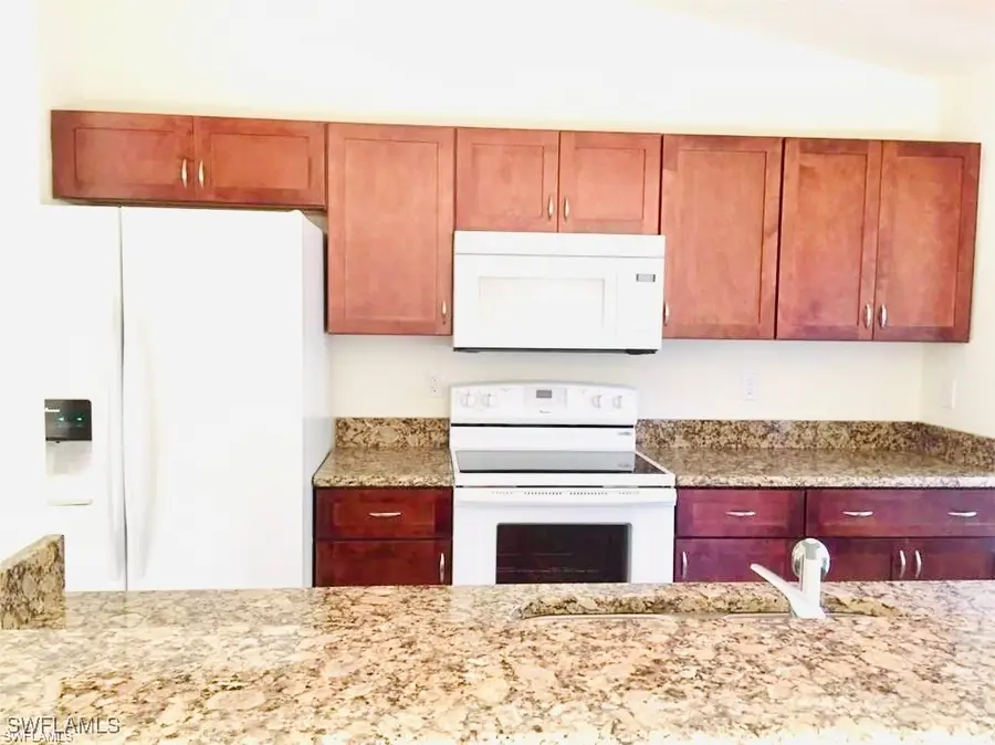 180 Everglades Boulevard S, Naples, FL 34117 - Image #3