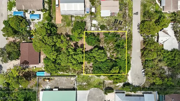 4295 Pine Lake Road, Bonita Springs, FL 34134