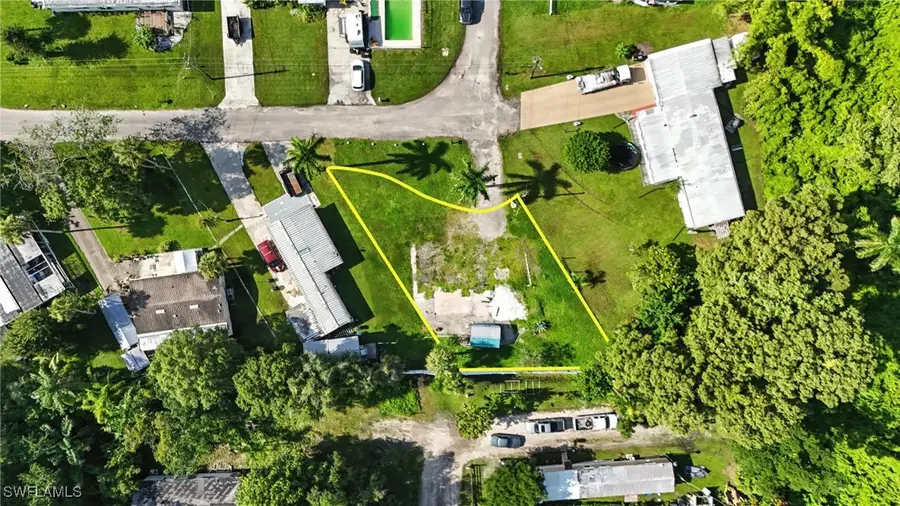 740 Nuna Avenue, Fort Myers, FL 33905 - #3
