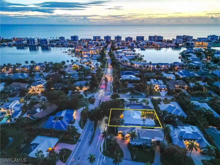 505 Harbour Drive, Naples, FL 34103 - Image #3