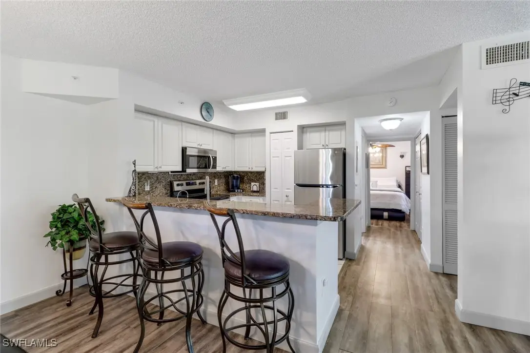 1160 Wildwood Lakes Boulevard #9-108, Naples, FL 34104 - Image #1