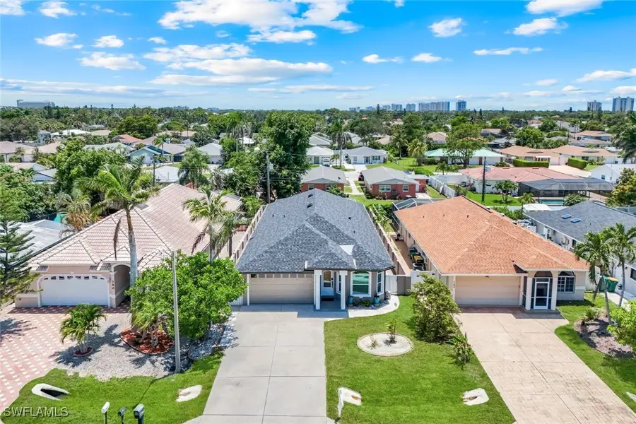 746 101st Avenue N, Naples, FL 34108 - Image #3