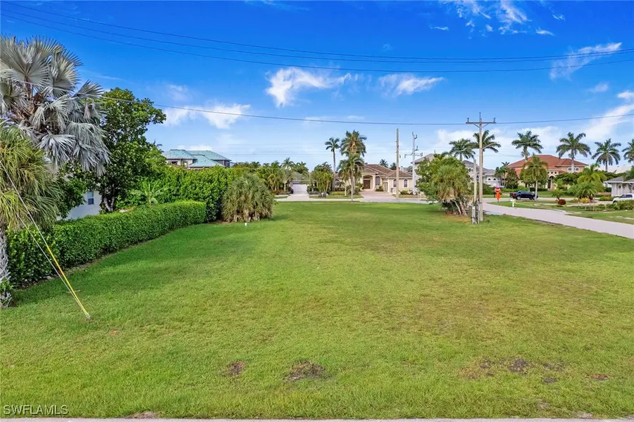 276 Tahiti Road, Marco Island, FL 34145 - Image #2