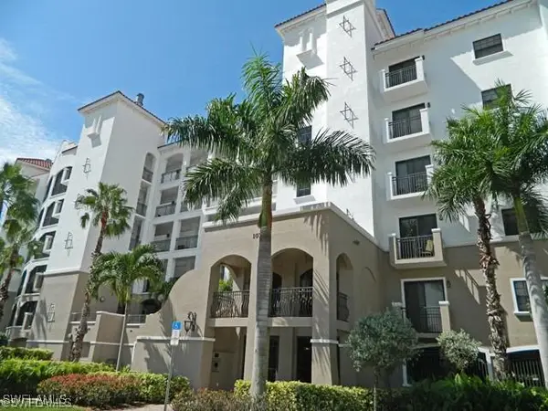 10731 Mirasol Drive #305, Miromar Lakes, FL 33913