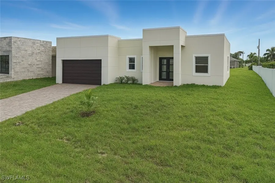 303 NW 26th Avenue, Cape Coral, FL 33993 - Image #2