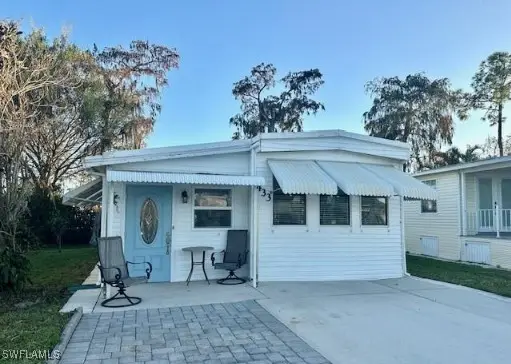 433 Cheetah Drive #433, Naples, FL 34114