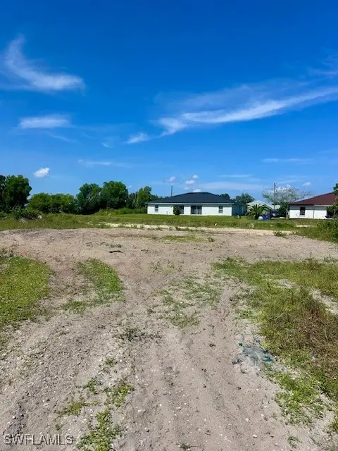 1148-1150 Harry Avenue S, Lehigh Acres, FL 33973