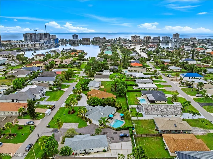 549 94th Avenue N, Naples, FL 34108 - Image #2