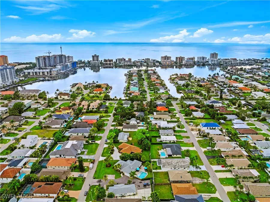 549 94th Avenue N, Naples, FL 34108 - Image #3