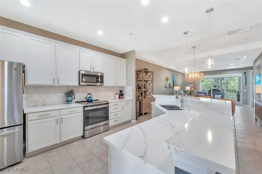 4833 Hampshire Court #302, Naples, FL 34112 - Image #2