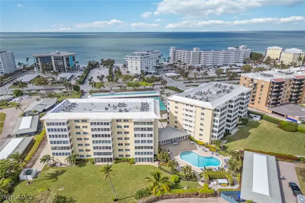 3410 Gulf Shore Boulevard N #305, Naples, FL 34103