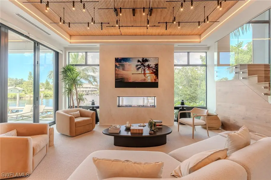 1100 Sandpiper Street, Naples, FL 34102 - Image #3